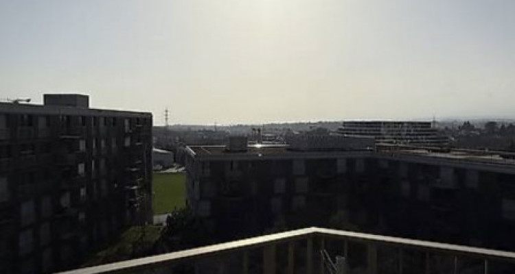 Appartement 3,5p au dernier étage  image 1