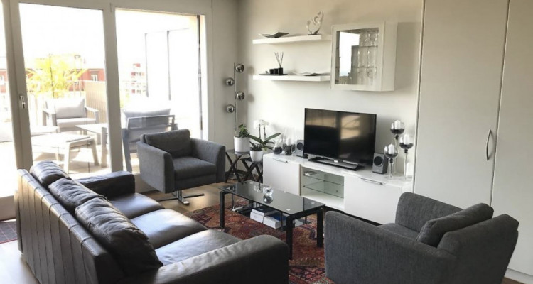 Appartement 2,5p meublé avec grande terrasse et vue lac – Lausanne image 2