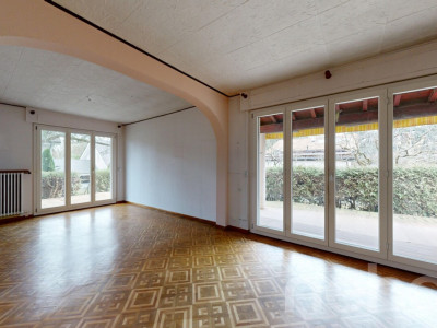 Onex, Maison à fort potentiel ? à rénover ? quartier calme image 3