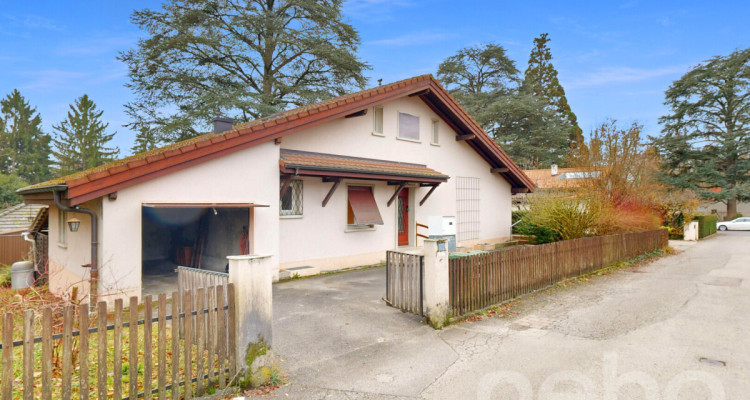 Onex, Maison à fort potentiel ? à rénover ? quartier calme image 1