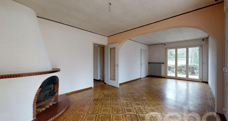 Onex, Maison à fort potentiel ? à rénover ? quartier calme image 2