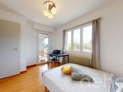 Maison villageoise de 2 appartements avec potentiel de transformation image 7