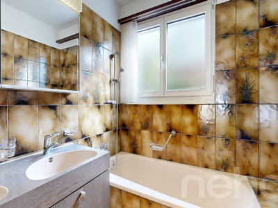 Freistehendes Einfamilienhaus in Hanglage in Rudolfstetten image 8