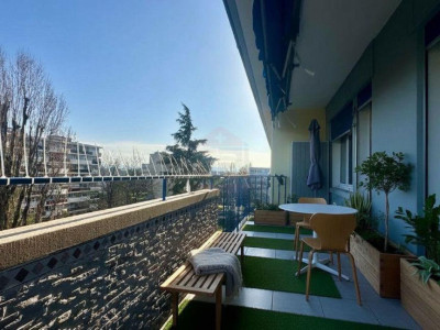 Superbe 5 pièces de 115 m², au calme avec un grand balcon image 1