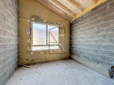 Luxurious 4-Bedroom Apartment in Mex-Suisse image 5