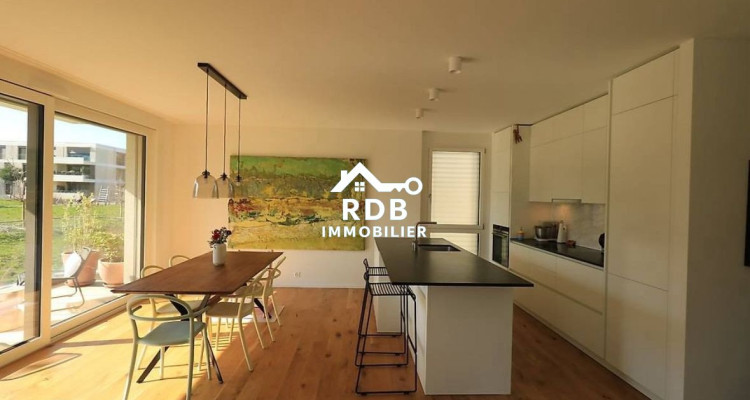 Appartement neuf meublés de 5 pièces au rez-supérieur situé à Troinex 1256 image 2