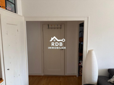 Appartement de 5 pièces au 2ème étage situé à Genève 1203 image 8