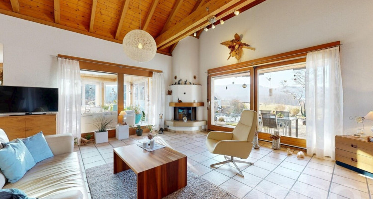 Freistehendes Haus mit grossem Garten und unverbaubarer Sicht image 7