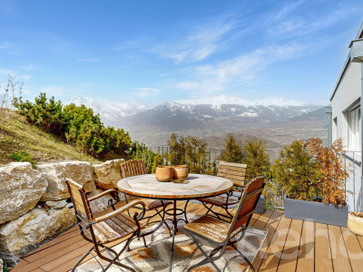 Magnifique maison mitoyenne avec vue imprenable à Salin image 4