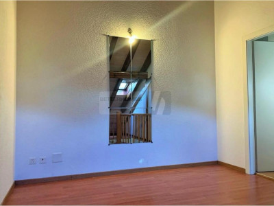 Appartement duplex 6p dans une jolie maison, 2200fr à Moudon image 7