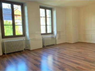 Appartement duplex 6p dans une jolie maison, 2200fr à Moudon image 9