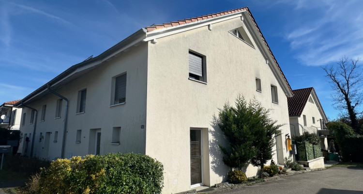 Appartement en triplex avec bureau, au cœur des vignobles et des pommiers  image 1