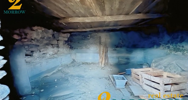 Mazot de montagne en pierre à rénover – vue panoramique sur les alpes image 8