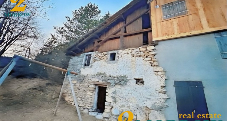 Mazot de montagne en pierre à rénover – vue panoramique sur les alpes image 3