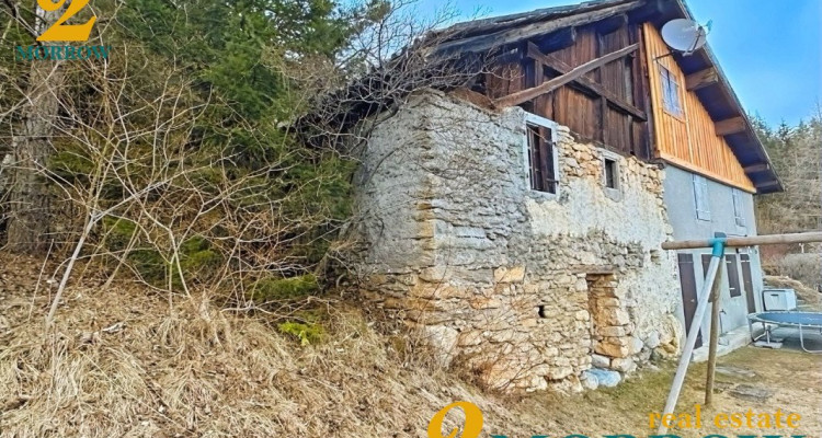 Mazot de montagne en pierre à rénover – vue panoramique sur les alpes image 4
