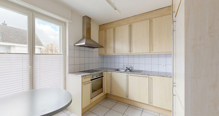 Maisonette-Dachwohnung mit drei Balkonen und eigenem Gartenanteil image 8