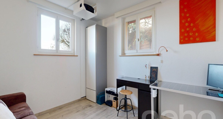 Rare sur le marché: maison individuelle avec vue lac panoramique image 8