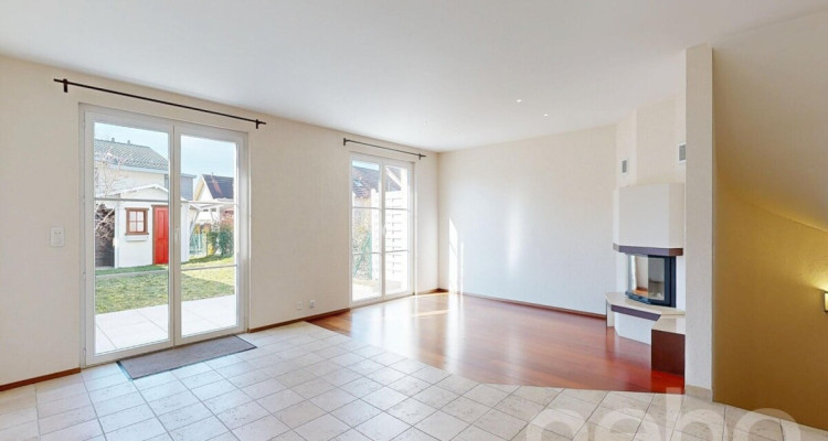 Maison familiale soignée dans un quartier calme à Echallens image 1