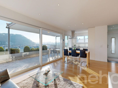 Moderne 4.5 Zimmer Terrassenwohnung mit traumhafter Aussicht image 2