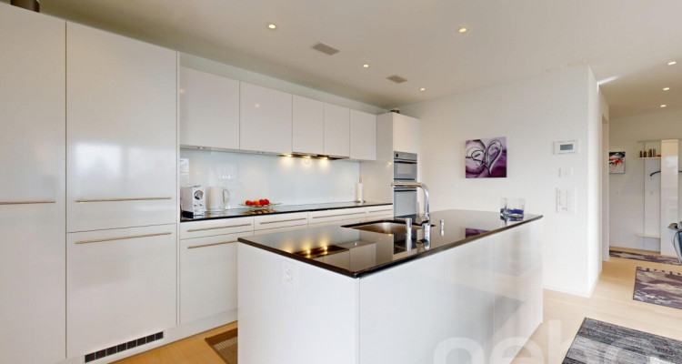 Lichtdurchflutete 3.5-Zimmer-Wohnung mit grossem Balkon in Frauenfeld image 5