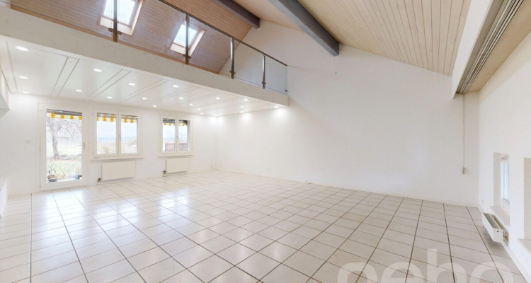 Sérénité face à un champ image 4