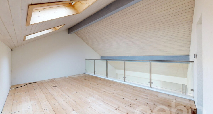 Sérénité face à un champ image 9