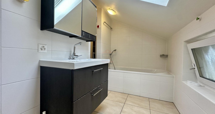 Charmante maison semi-individuelle de 5 pièces avec un beau jardin privatif image 10