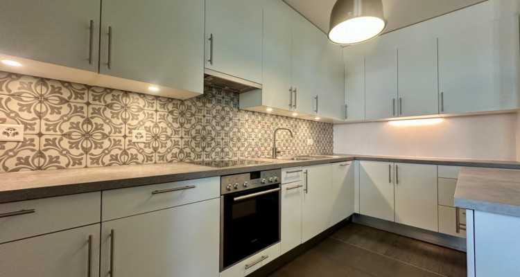 Superbe 4 pièces de 122 m², proche des commodités image 2