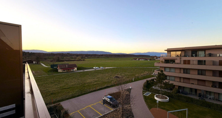 Appartement récent de 2.5 pièces avec balcon et parking intérieur – Cossonay image 7