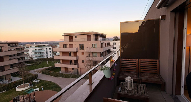 Appartement récent de 2.5 pièces avec balcon et parking intérieur – Cossonay image 8