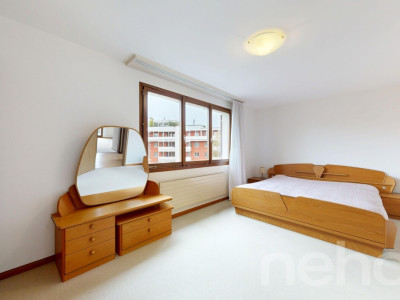 Grosszügiges Reiheneckhaus mit Garten und ausgebautem Dachstock image 4