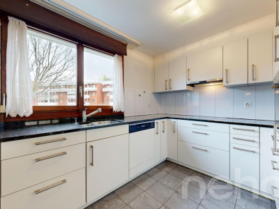 Grosszügiges Reiheneckhaus mit Garten und ausgebautem Dachstock image 8