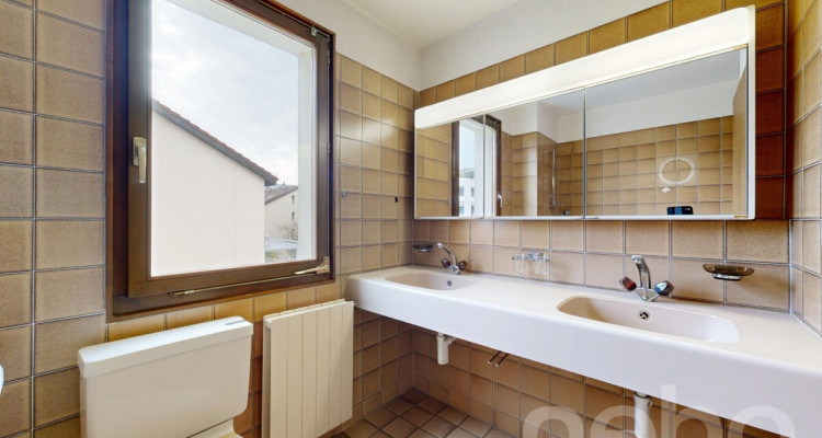 Grosszügiges Reiheneckhaus mit Garten und ausgebautem Dachstock image 10