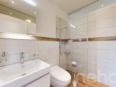 Moderne 3.5-Zimmer-Wohnung mit Balkon und flexiblem Zusatzraum image 8