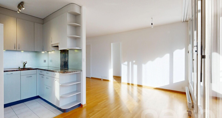 Frisch renovierte Wohnung image 4