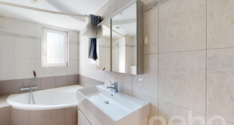 Renovierte 4.5-Zimmer-Wohnung in Zürich-Seebach image 1