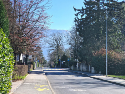 Appartement contemporain & son agréable jardin privatif image 3