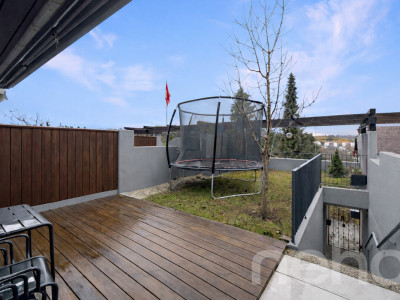 Reihenhaus im Familienquartier mit Terrasse und Garten image 1