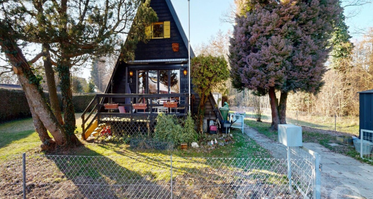 Adorable chalet de vacances sur parcelle de 300 m² à Pailly image 1