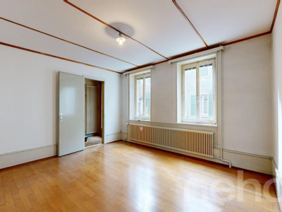 Wohnhaus mit Entwicklungspotenzial an zentraler Lage in Binningen image 4