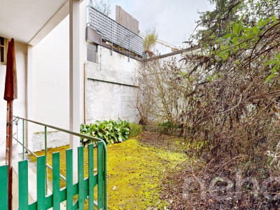 Wohnhaus mit Entwicklungspotenzial an zentraler Lage in Binningen image 9