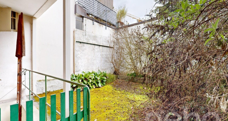 Wohnhaus mit Entwicklungspotenzial an zentraler Lage in Binningen image 9