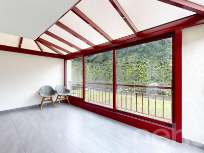 A quelques minutes du lac et de larrêt Tuileries image 7