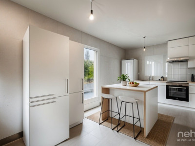 A quelques minutes du lac et de larrêt Tuileries image 9