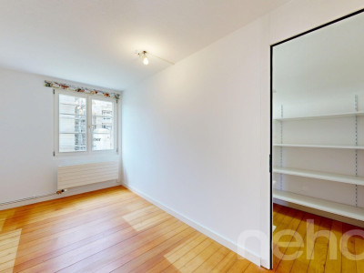 Grosszügiges Einfamilienhaus mit Garten im Zentrum image 10