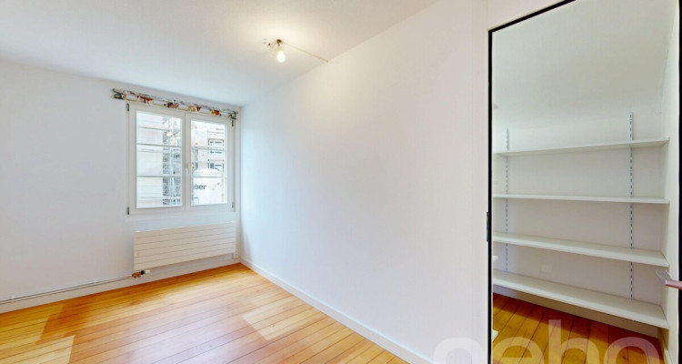 Grosszügiges Einfamilienhaus mit Garten im Zentrum image 10