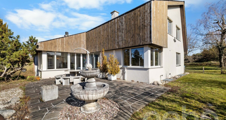 Panorama-Einfamilienhaus mit Blick auf das Kloster Mariastein image 10