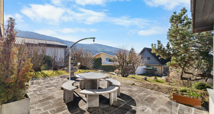 Panorama-Einfamilienhaus mit Blick auf das Kloster Mariastein image 11