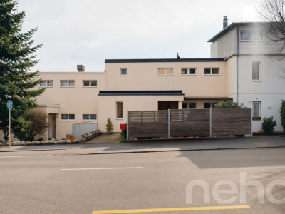 Charmantes Reihenhaus mit Garten in familienfreundlicher Lage image 1