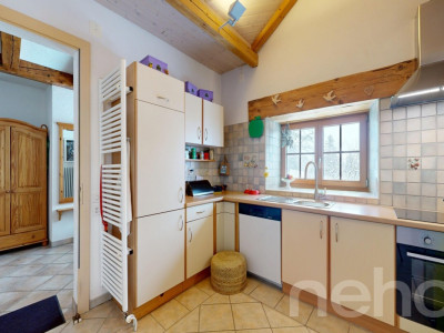 Grande Maison familiale avec 3.5p indépendant loué image 3